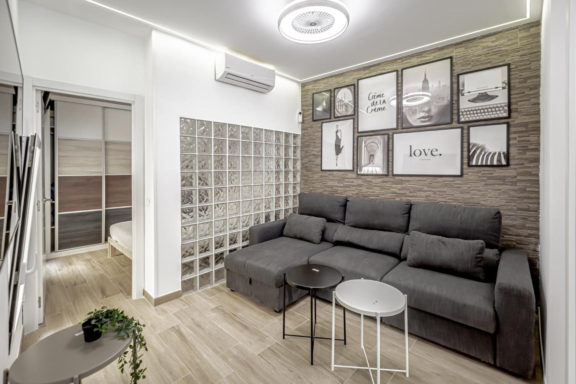 Apartamentos Franco Rodriguez Madrid Exteriör bild