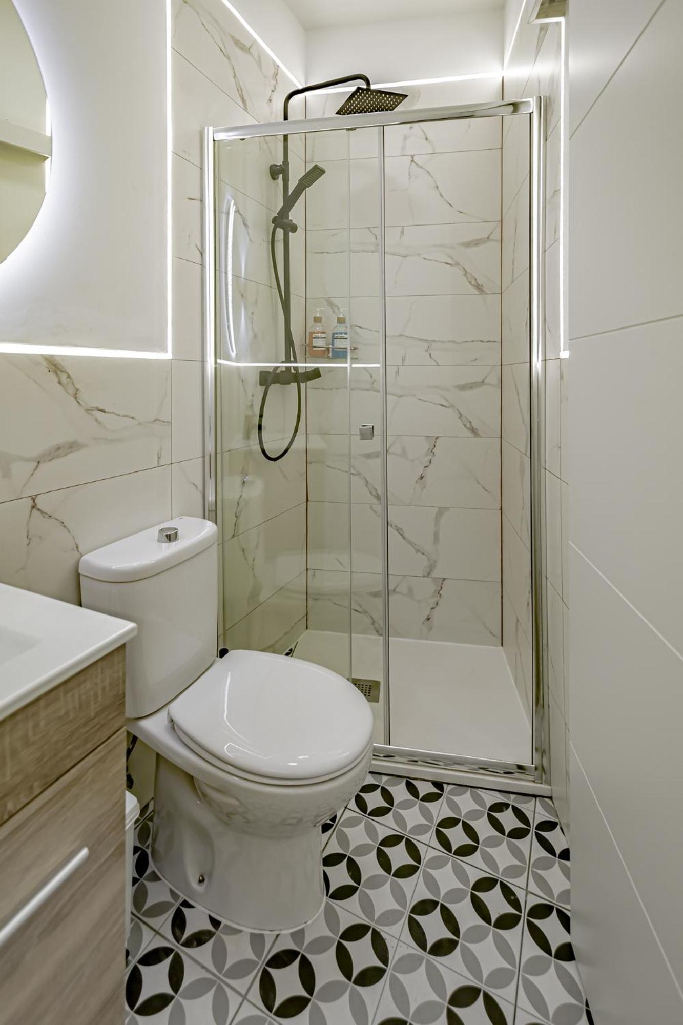 Apartamentos Franco Rodriguez Madrid Rum bild